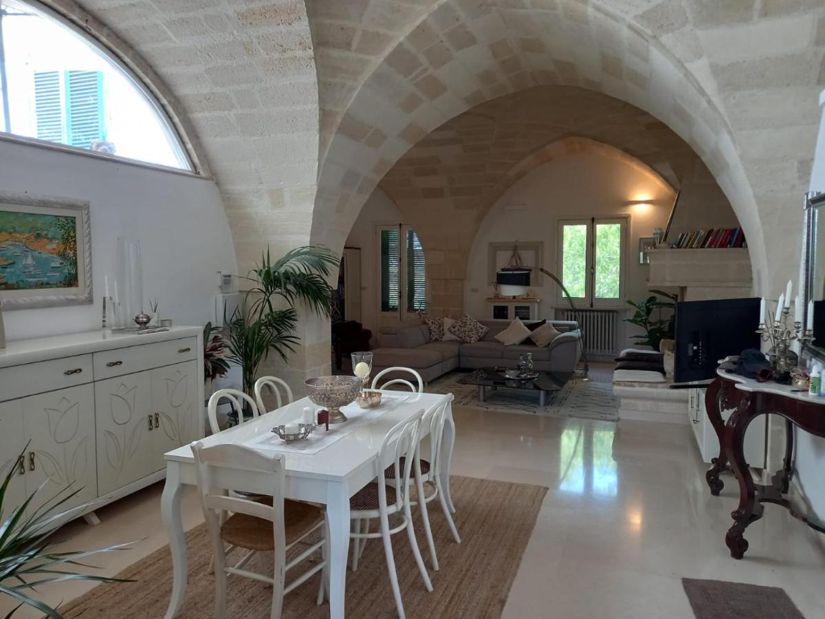 Masseria Incantamento Suite Bouganville Latiano Exteriör bild
