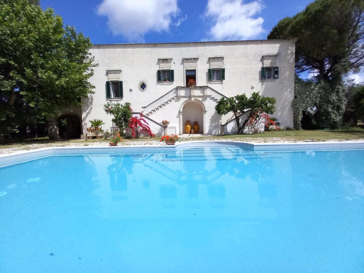 Masseria Incantamento Suite Bouganville Latiano Exteriör bild