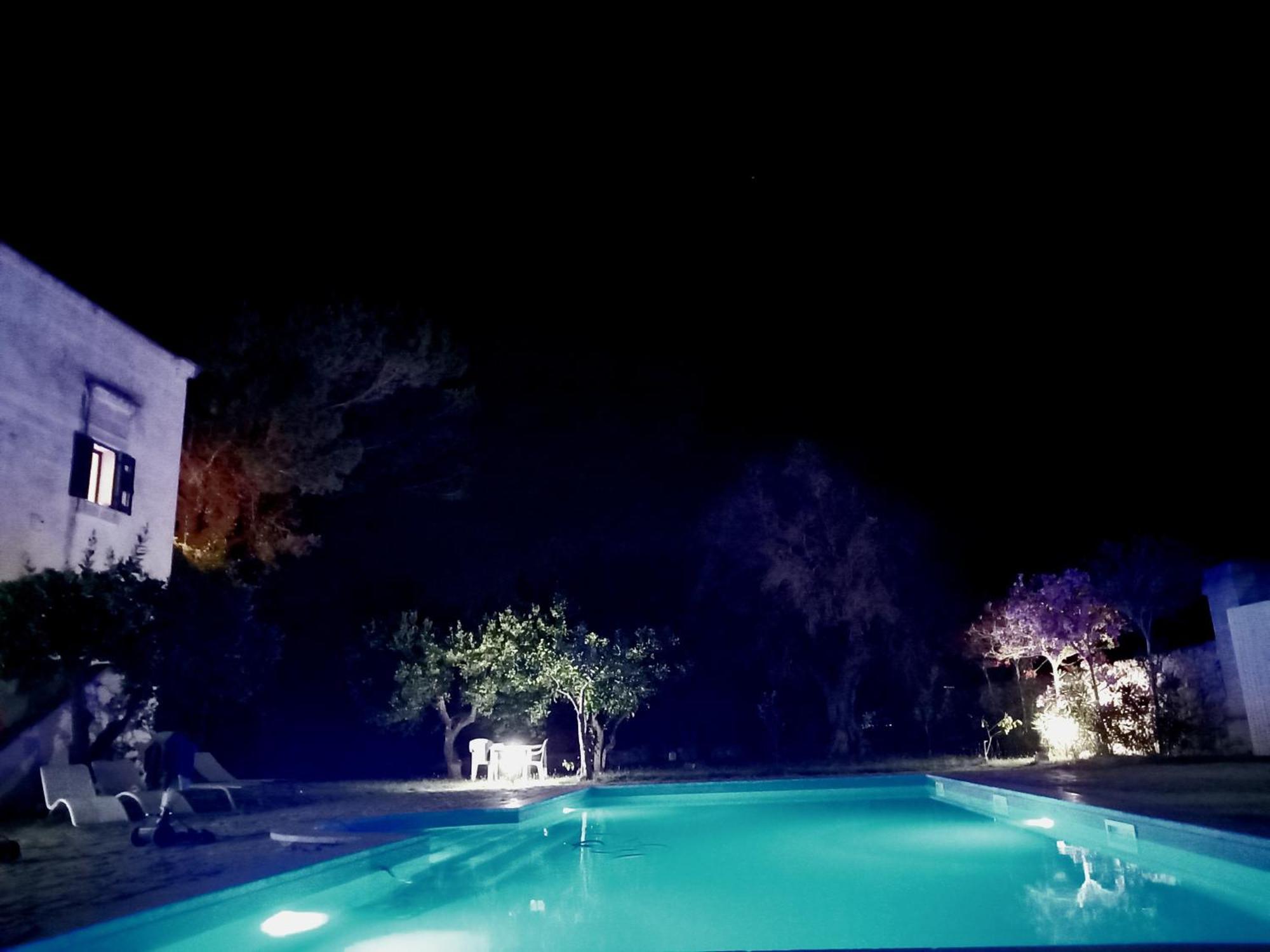Masseria Incantamento Suite Bouganville Latiano Exteriör bild